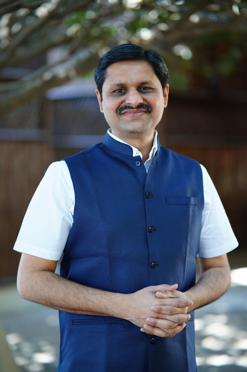 Shri Yajurvendra Anil Mahajan